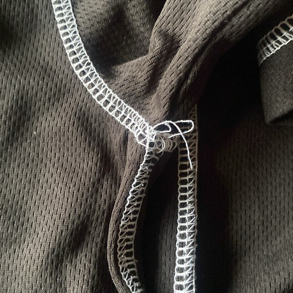 Athletech XL 14/16 shirt. Approximately 24 inches long - Picture 3 of 6